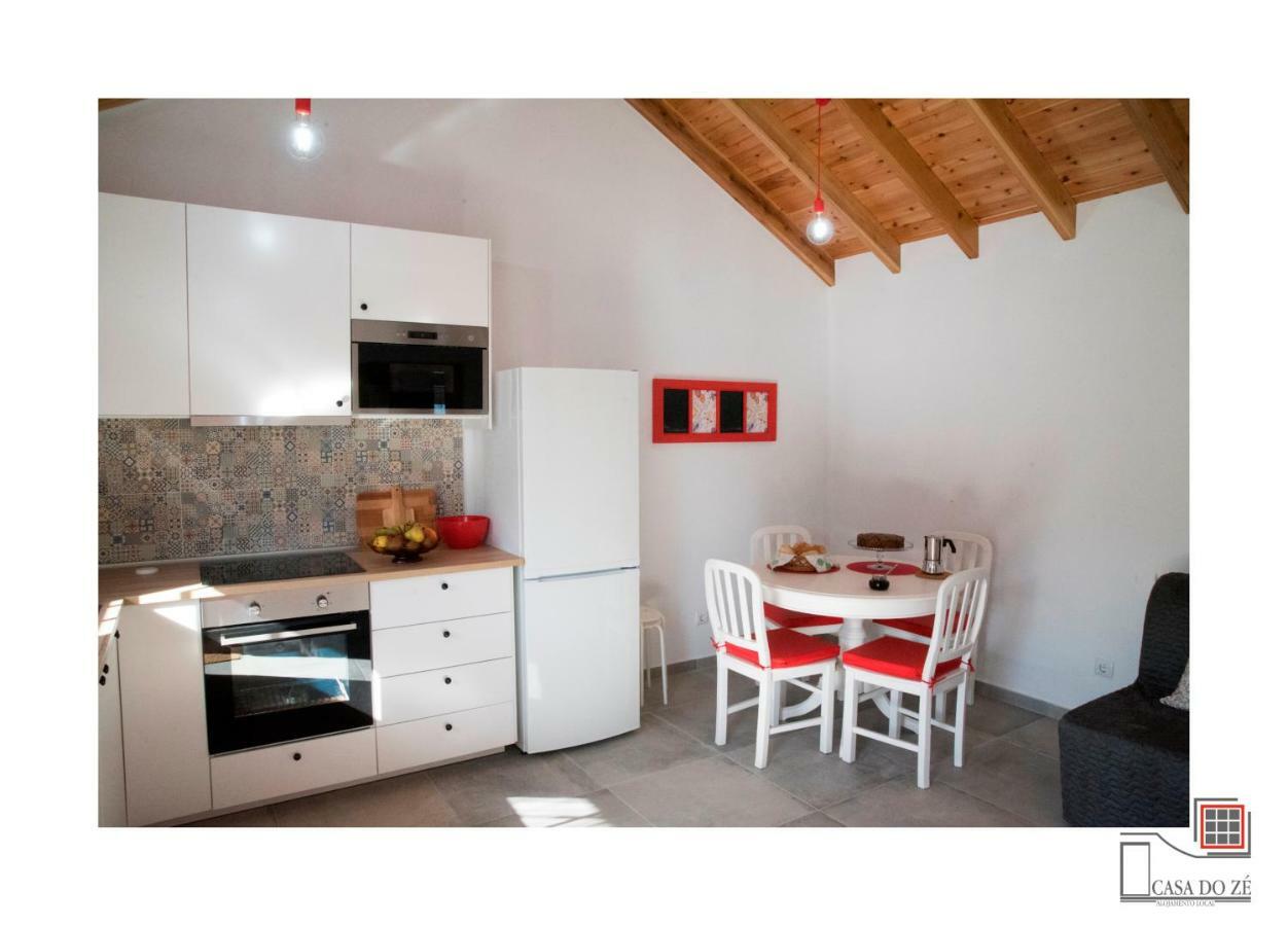 Casa Do Ze II Al Apartment เวลาส ภายนอก รูปภาพ