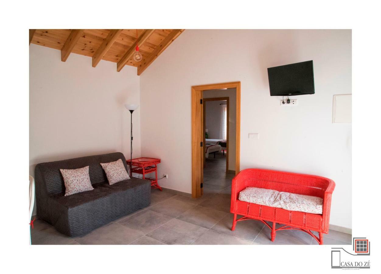 Casa Do Ze II Al Apartment เวลาส ภายนอก รูปภาพ
